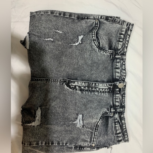 Refuge/bluenotes acid washed ripped skinny jeans size 13 - Picture 9 of 9